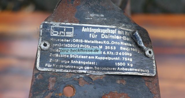 mercedes-benz-w110-heckflosse-oris-metallbau-anhaenger-kupplung